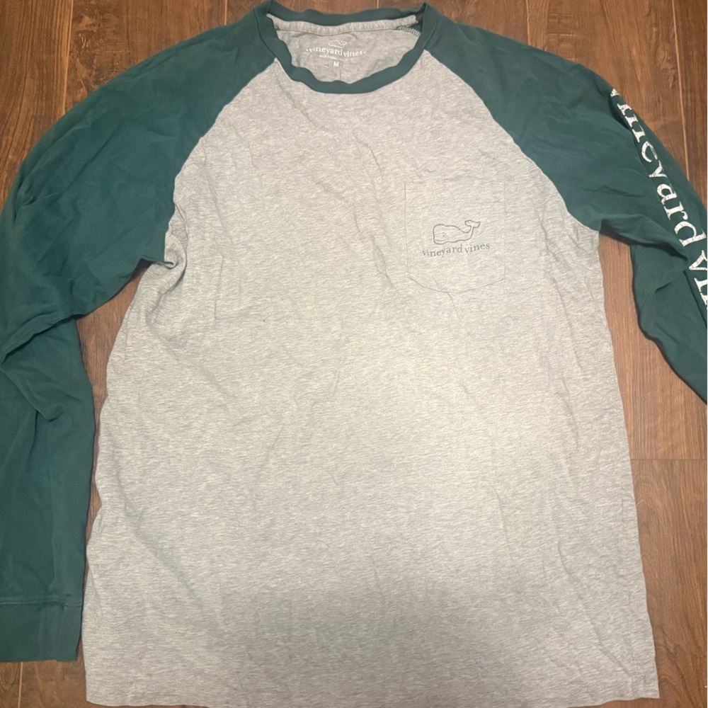 Vineyard Vines Gray and Green Long Sleeve Tee